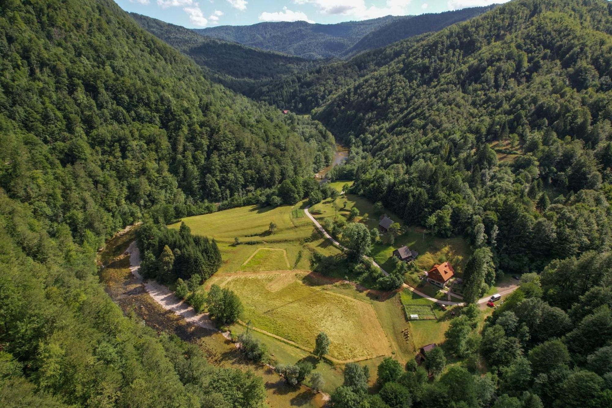 Treehouse Kupari Nacionalni Park Risnjak Cabar Exterior foto